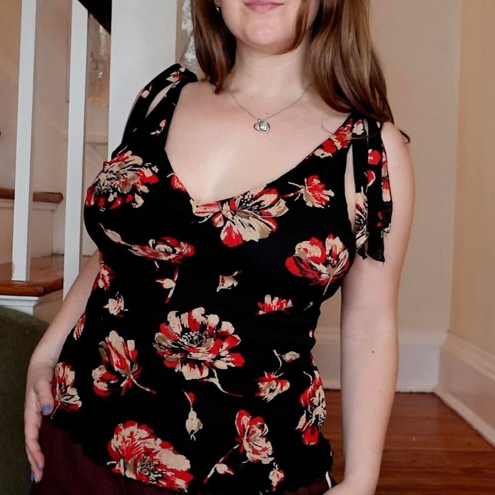 Trixxi Floral Tie-Shoulder Top sz Medium Black Red Whimsigoth Phoebe Buffay Y2K